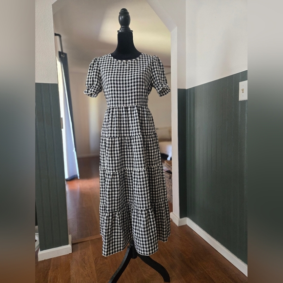 Gingham Puff Sleeve Ruffle Hem Smock Midi Dress Black & White Size Small - Picture 4 of 6